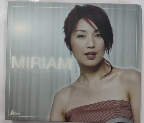 95%新 2金cd 楊千嬅 miriam Gold typhoon best seller