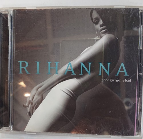 二手95% cd rihanna-good girl gone bad