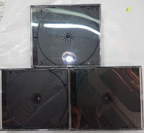 全新4cd 吉盒 $10 for 3pcs.  