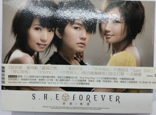 二手95%new CD+DVD she forever 新歌+精選 有簽名